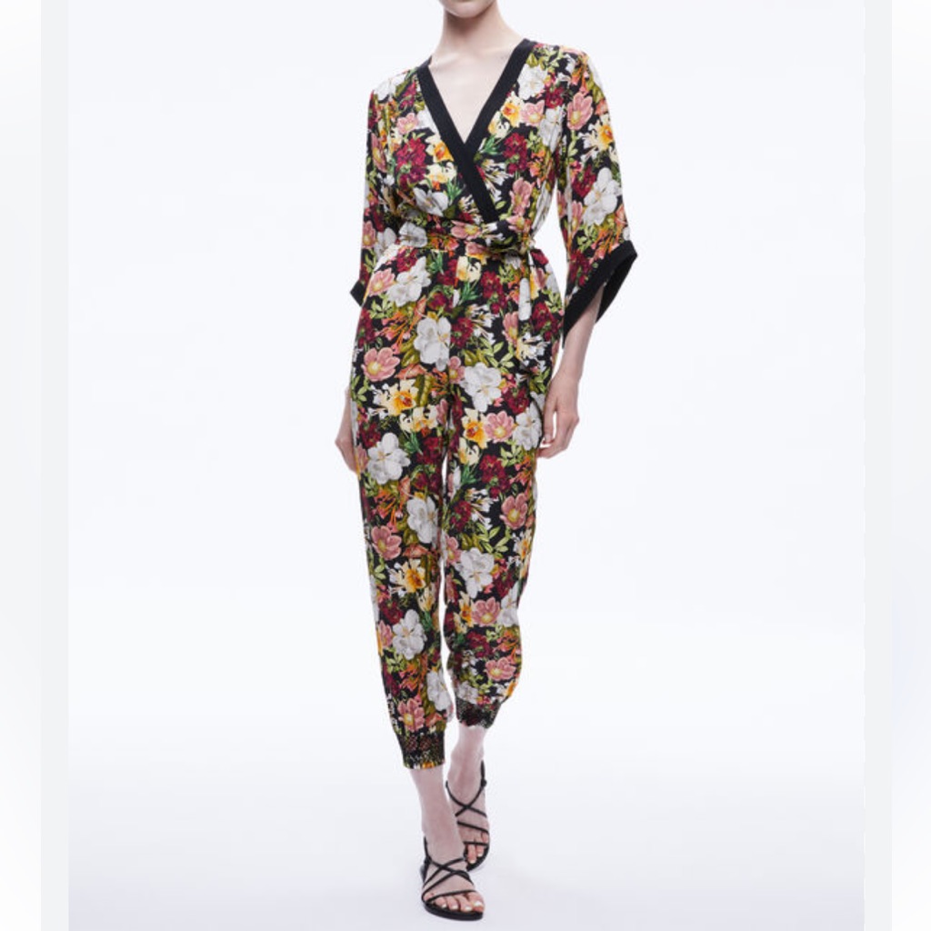 Alice + Olivia Floral Wrap Jumpsuit Kimono Sleeve Belted Cropped Jumpsuit Size 6